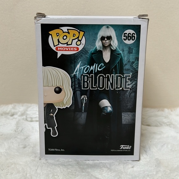 Funko Pop! Movies Atomic Blonde Lorraine #566 - Picture 2 of 5